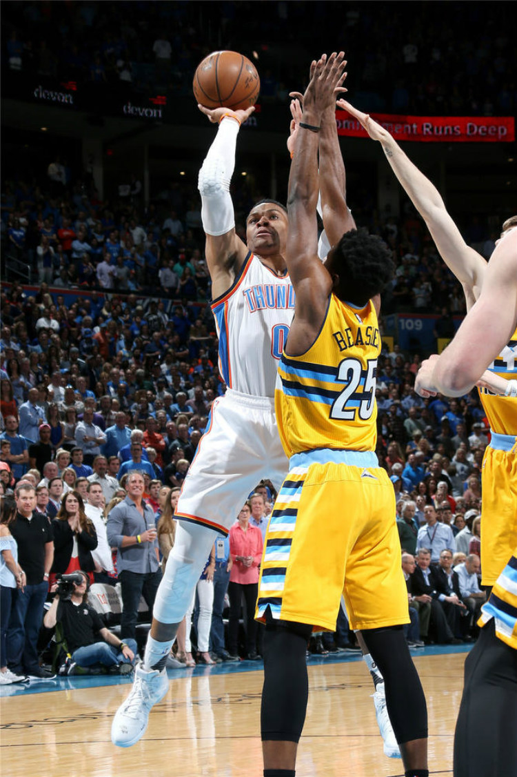 首钢逐渐找 首钢逐渐找