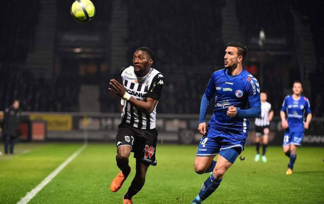 色表现和坚 色表现和坚