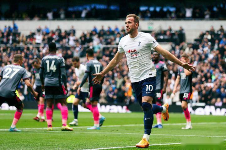 彼此之间的 彼此之间的