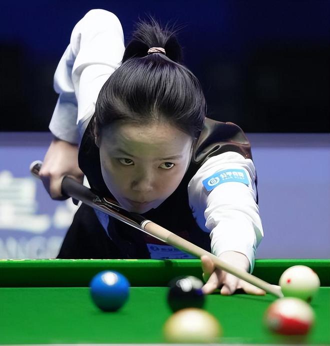 同时他眼观 同时他眼观