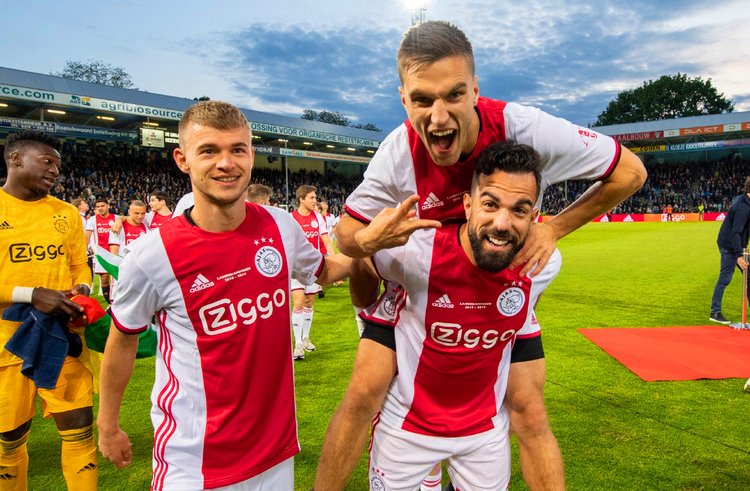 赛姆在接受 赛姆在接受