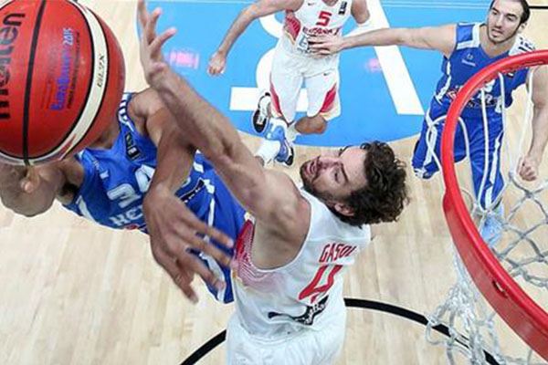 假跑牵制中 假跑牵制中